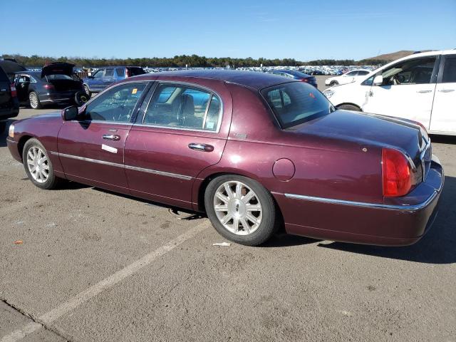Image 2 of 2008 LINCOLN TOWN CAR SIGNATURE LIMITED 2008 with VIN 2LNHM82V48X640395