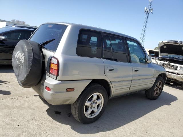 Image 3 of 2000 TOYOTA RAV4  2000 with VIN JT3GP10V4Y7067591