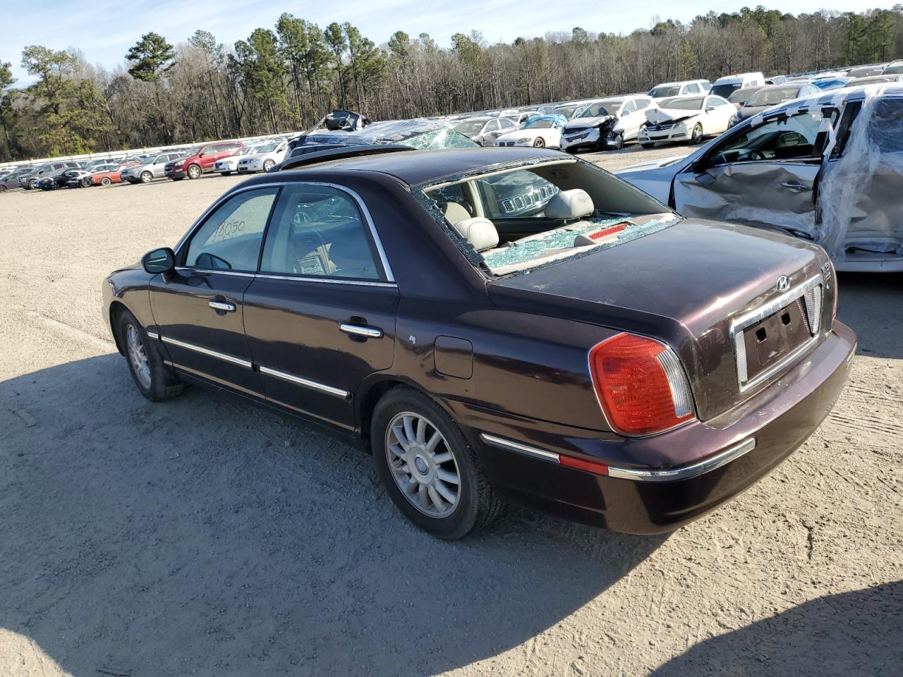 Image 2 of 2005 HYUNDAI XG 350 2005 with VIN KMHFU45E95A424638