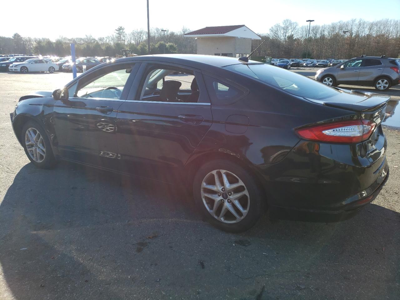 Image 2 of 2013 FORD FUSION SE 2013 with VIN 3FA6P0H76DR263502