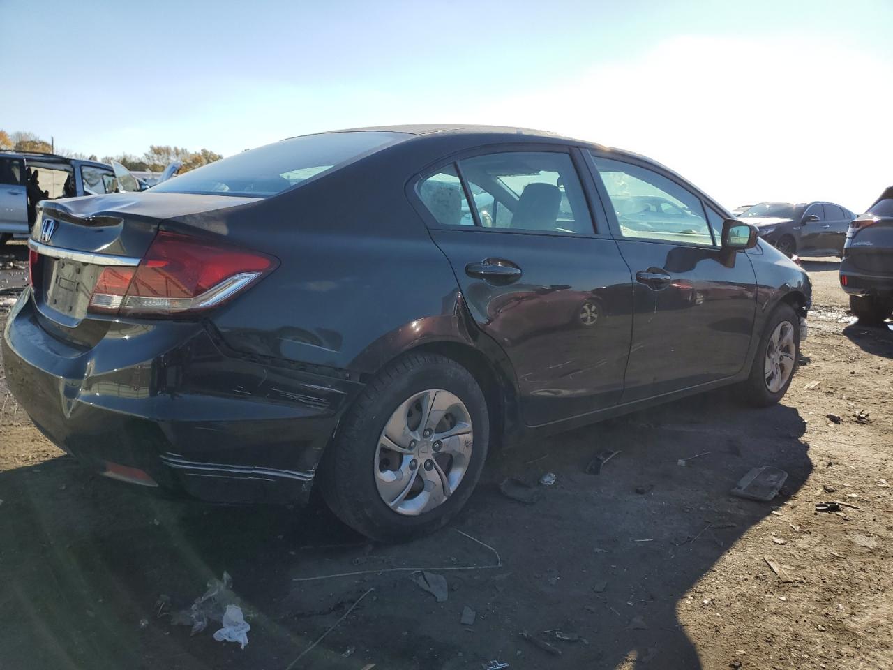 Obraz 3 z 2015 HONDA CIVIC LX 2015 z VIN 19XFB2F57FE281863