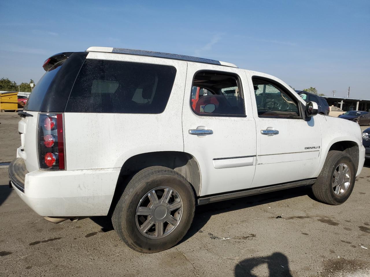 Obraz 3 z 2007 GMC YUKON DENALI 2007 z VIN 1GKFK63817J284630