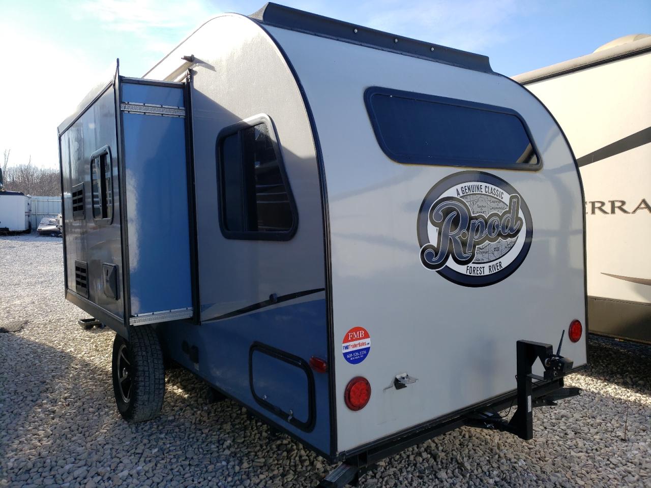 Изображение 3 2018 WILDWOOD R-POD 2018 с VIN 4X4TRPU11JL020072