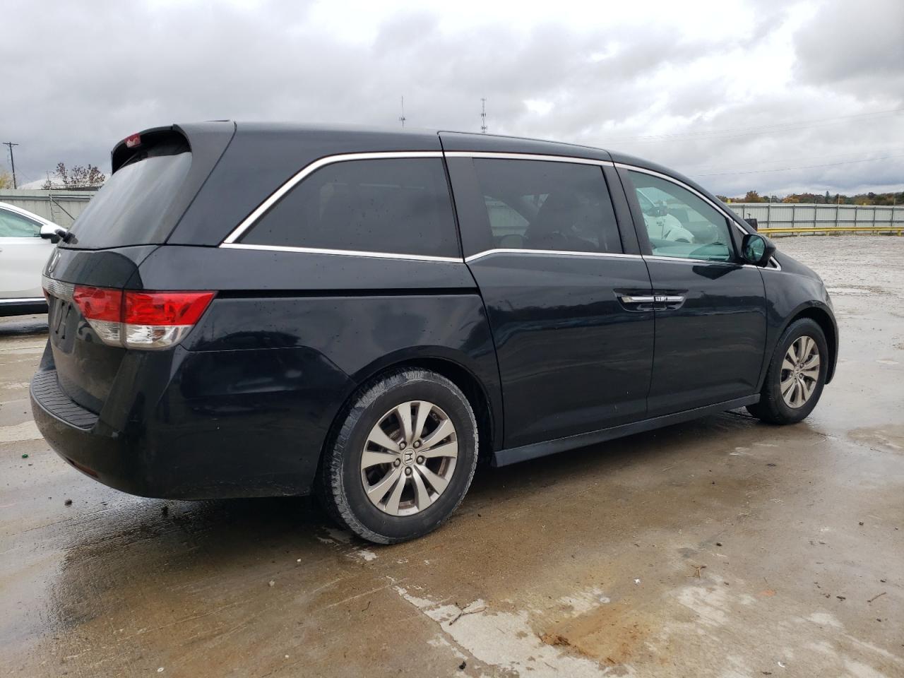Image 3 of 2014 HONDA ODYSSEY EXL 2014 with VIN 5FNRL5H68EB096716