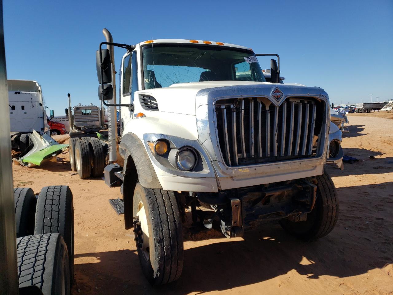 Изображение 1 2012 INTERNATIONAL 7000 7500 2012 с VIN 1HTWPAZR3CJ653632