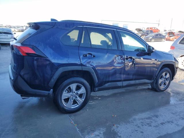 Image 3 of 2022 TOYOTA RAV4 XLE 2022 with VIN 2T3W1RFVXNW203494
