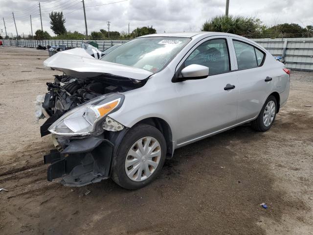 Obraz 1 z 2017 NISSAN VERSA S 2017 z VIN 3N1CN7AP5HL903541