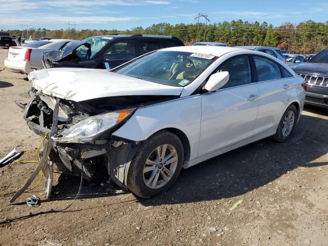 Image 1 of 2013 HYUNDAI SONATA GLS 2013 with VIN 5NPEB4AC9DH594869
