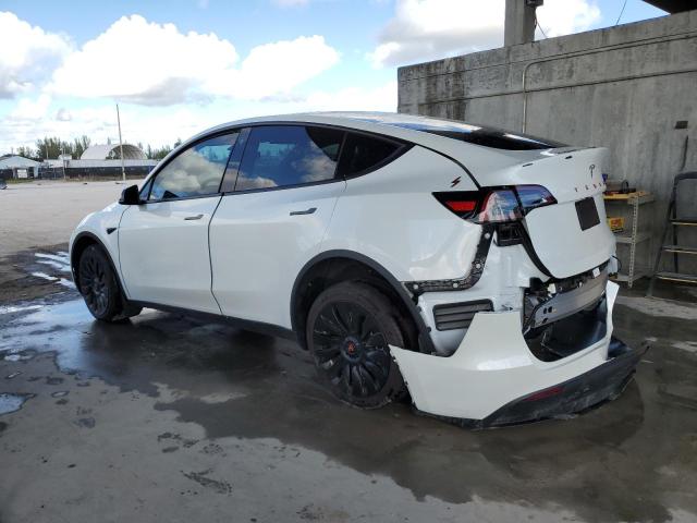 Изображение 2 2023 TESLA MODEL Y  2023 с VIN 7SAYGAEE2PF755271