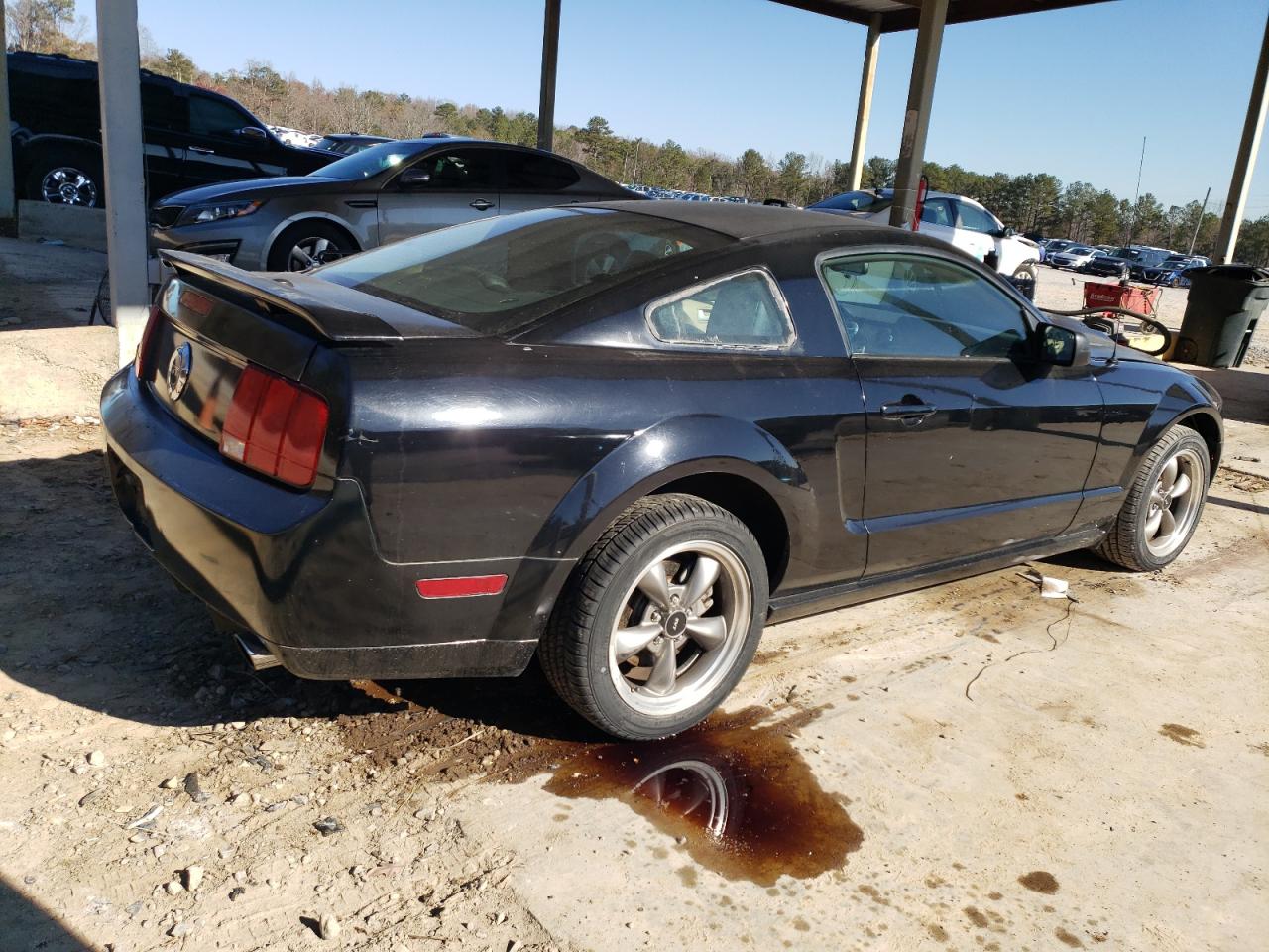 Image 3 of 2007 FORD MUSTANG GT 2007 with VIN 1ZVFT82HX75203023