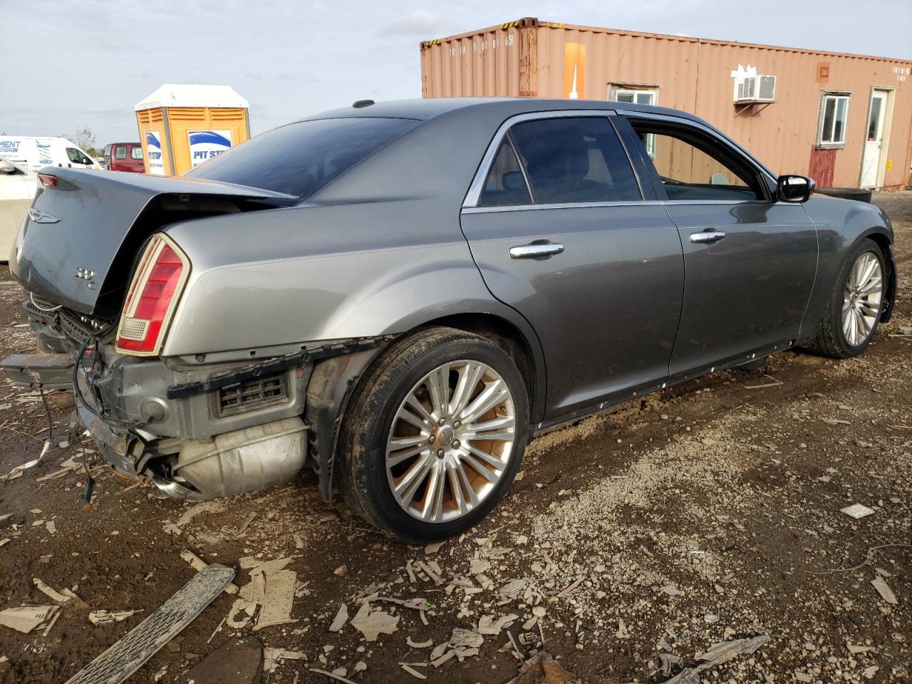 Изображение 3 2011 CHRYSLER 300C  2011 с VIN 2C3CA6CT9BH580113