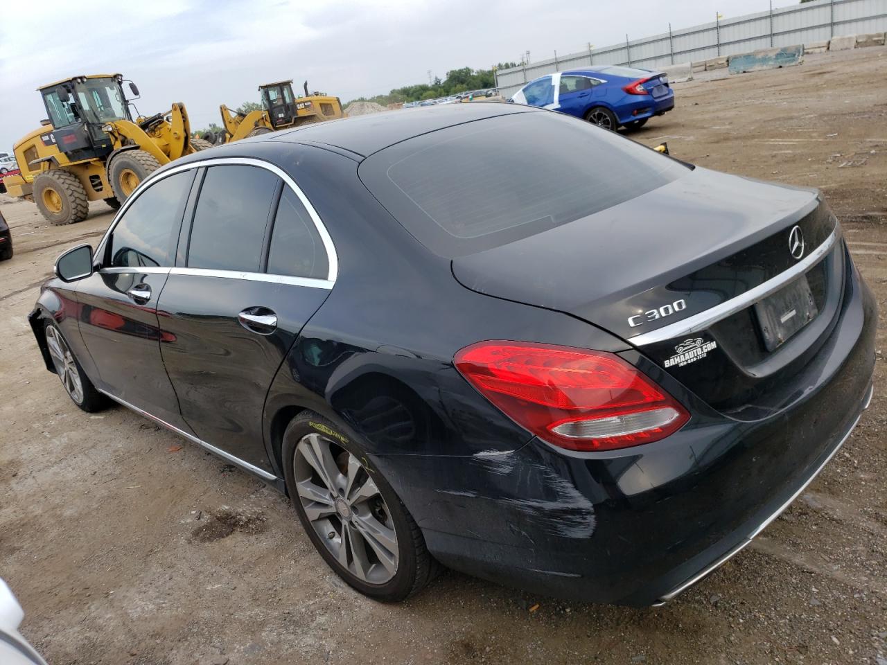 Obraz 2 z 2015 MERCEDES-BENZ C 300 2015 z VIN 55SWF4JB4FU072960