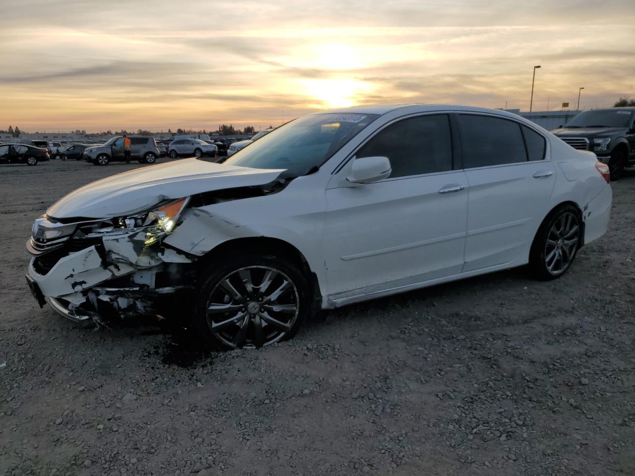 Изображение 1 2016 HONDA ACCORD EXL 2016 с VIN 1HGCR3F01GA019898