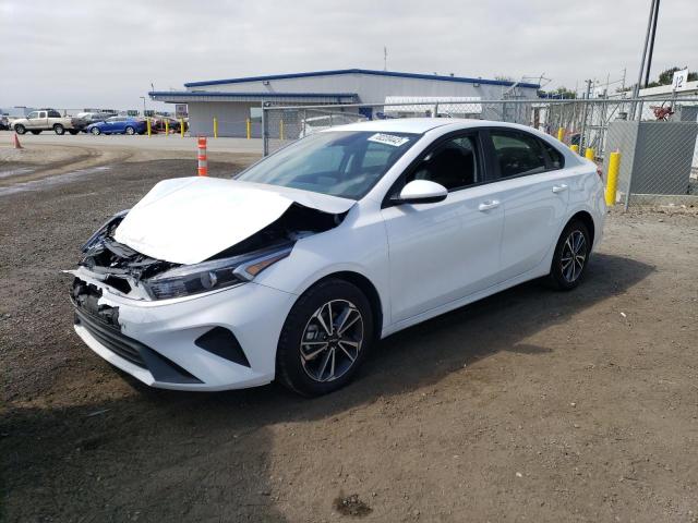 Изображение 1 2023 KIA FORTE LX 2023 с VIN 3KPF24AD6PE558787