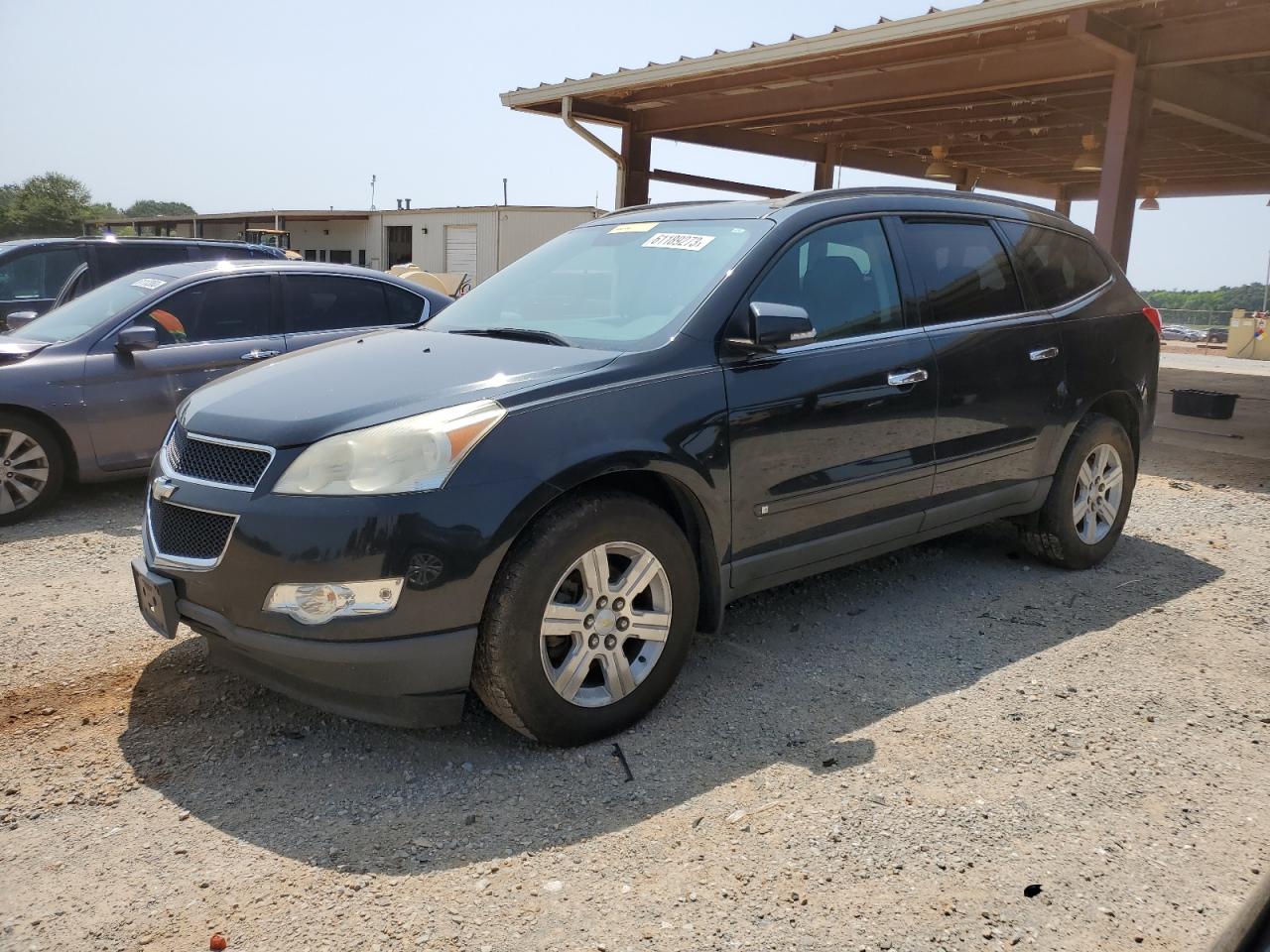 2010 CHEVROLET TRAVERSE LT 2010 image