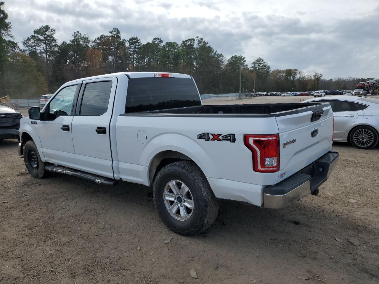 Image 2 of 2016 FORD F150 SUPERCREW 2016 with VIN 1FTFW1EF1GFC86704
