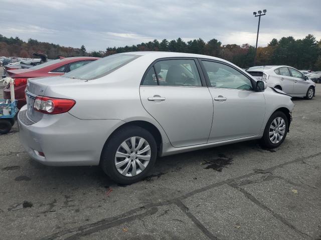 Obraz 3 z 2013 TOYOTA COROLLA BASE 2013 z VIN 2T1BU4EE0DC001248