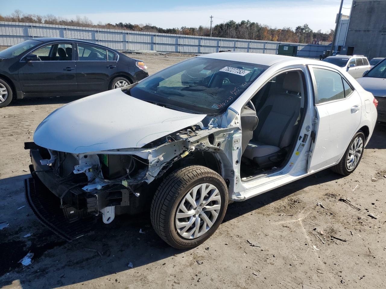 Изображение 1 2018 TOYOTA COROLLA L 2018 с VIN 2T1BURHE8JC084044