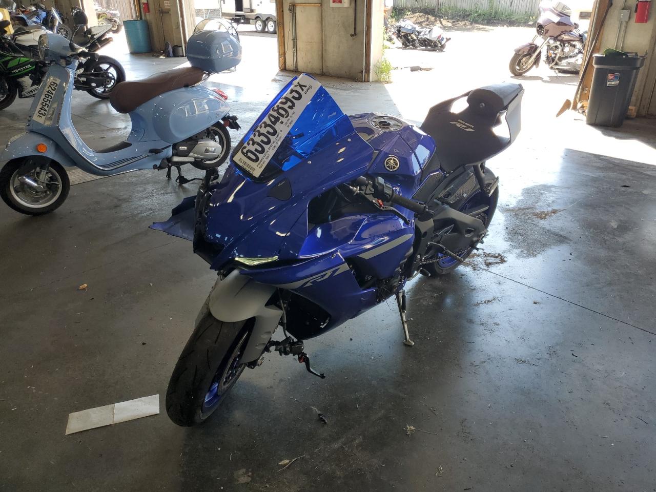 Изображение 2 2020 YAMAHA YZFR1  2020 с VIN JYARN66E5LA000987