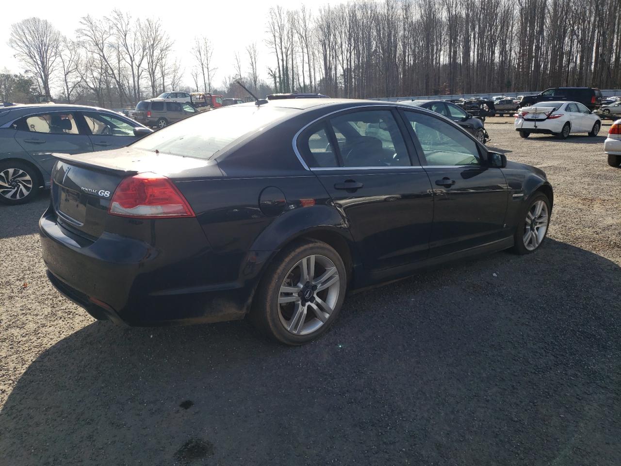Image 3 of 2009 PONTIAC G8  2009 with VIN 6G2ER57759L175214