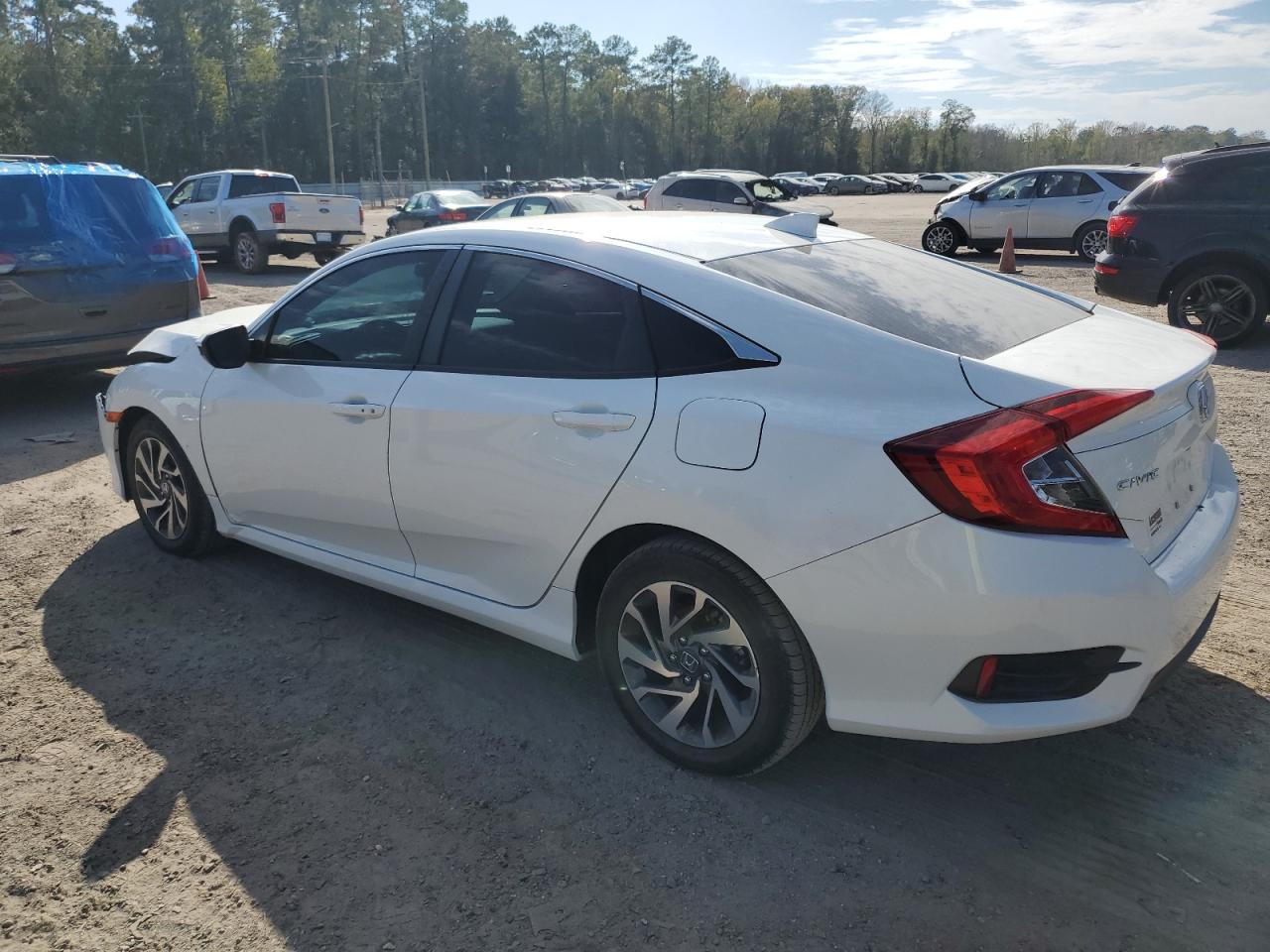 Image 2 of 2018 HONDA CIVIC EX 2018 with VIN 19XFC2F77JE036892