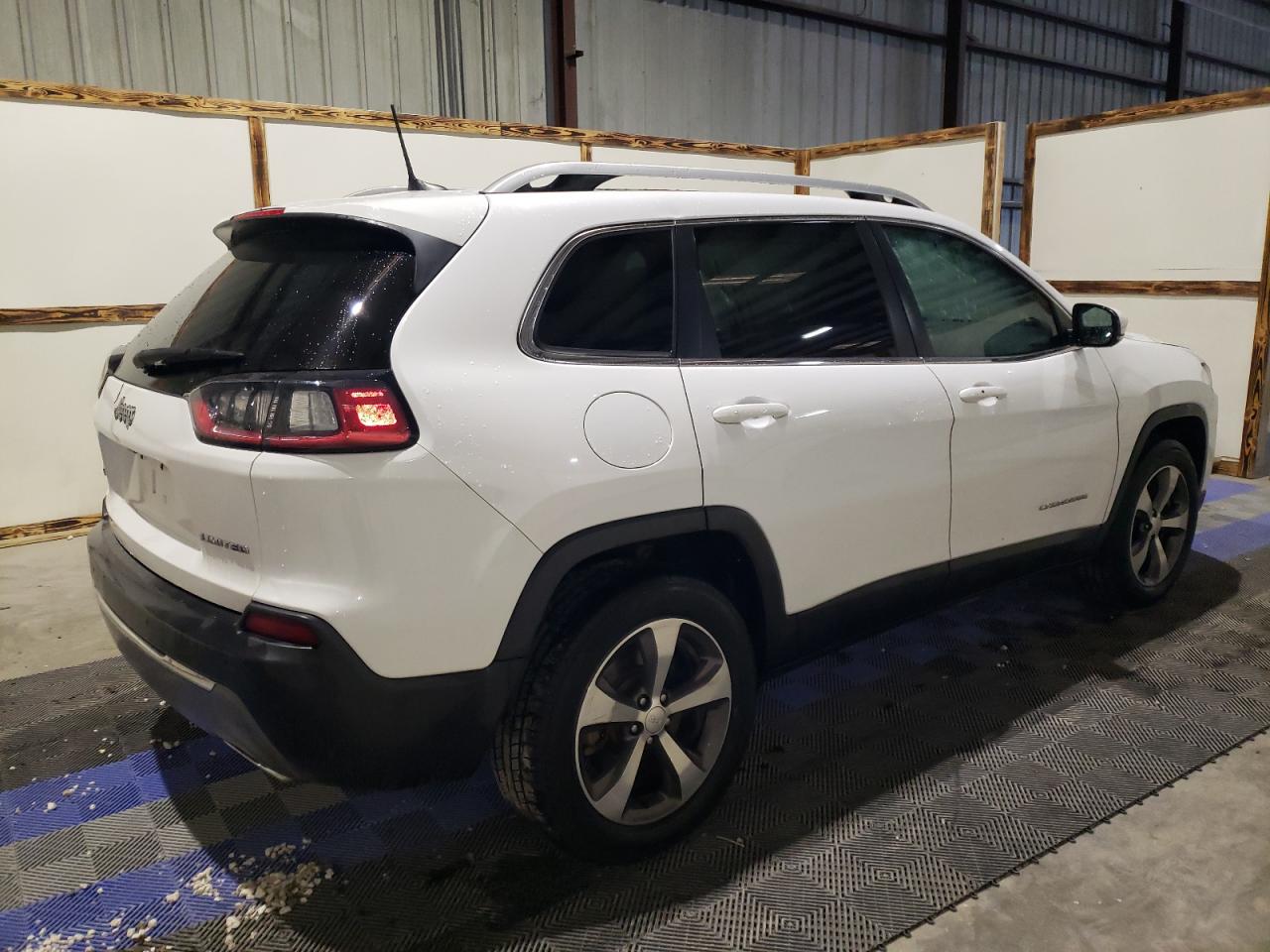 Изображение 3 2019 JEEP CHEROKEE LIMITED 2019 с VIN 1C4PJMDN0KD267613