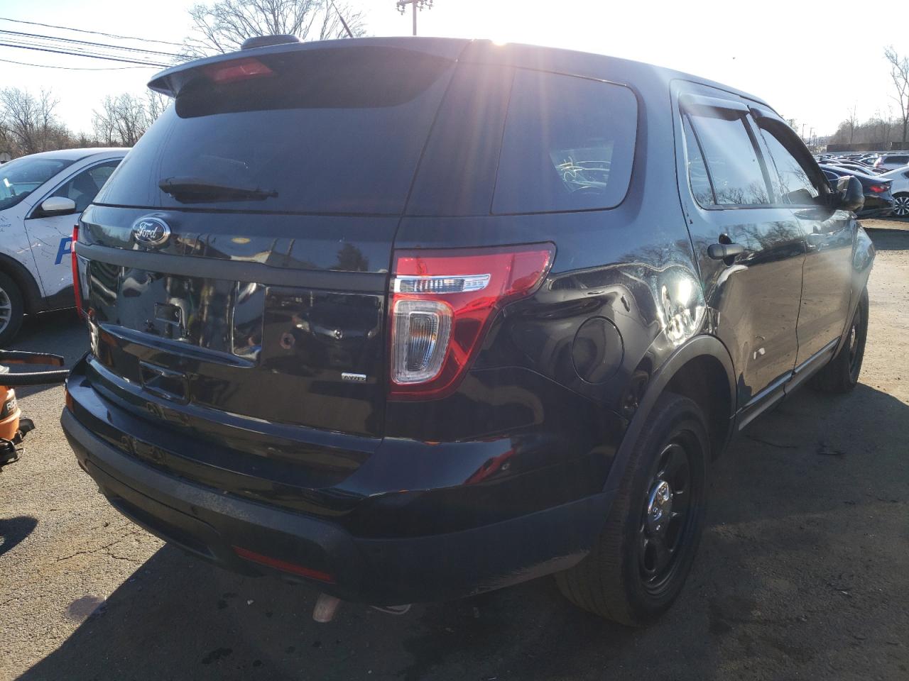 Изображение 3 2014 FORD EXPLORER POLICE INTERCEPTOR 2014 с VIN 1FM5K8AR6EGC26310