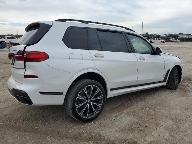 Image 3 of 2021 BMW X7 XDRIVE40I 2021 with VIN 5UXCW2C01M9E21621