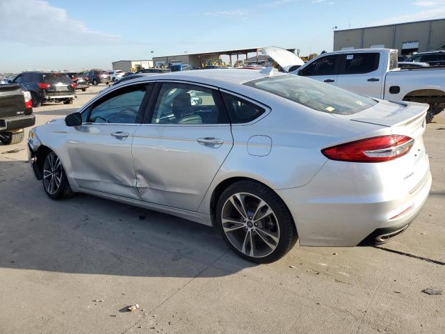 Image 2 of 2019 FORD FUSION TITANIUM 2019 with VIN 3FA6P0D90KR124034