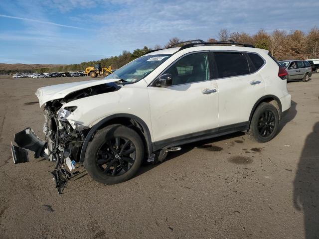 Image 1 of 2017 NISSAN ROGUE SV 2017 with VIN 5N1AT2MVXHC817298
