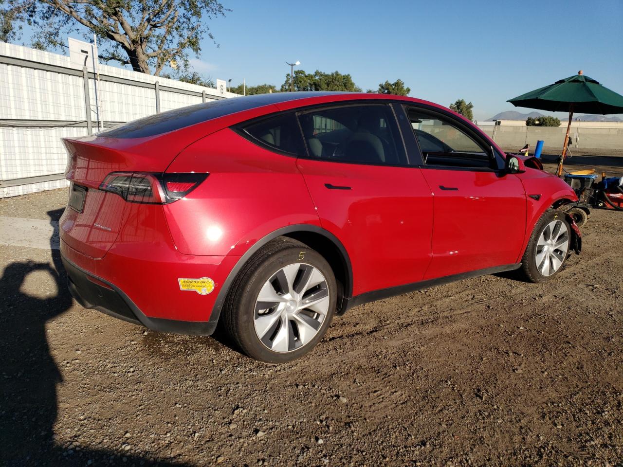 Изображение 3 2022 TESLA MODEL Y  2022 с VIN 7SAYGDEE7NF534909