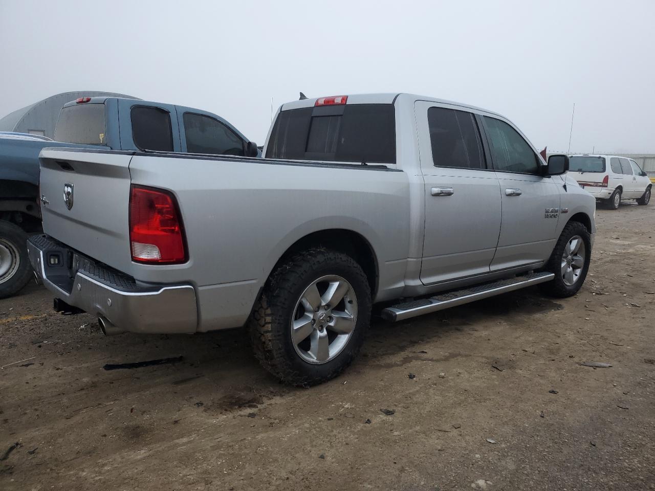 Изображение 3 2015 RAM 1500 SLT 2015 с VIN 1C6RR6LT7FS592619