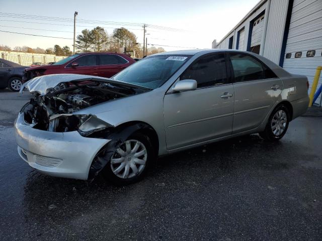 Obraz 1 z 2005 TOYOTA CAMRY LE 2005 z VIN 4T1BE32K85U013536