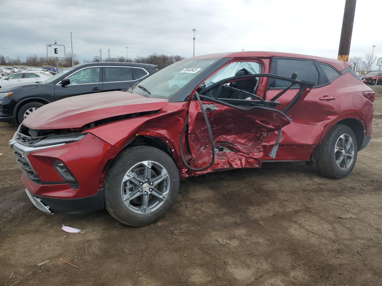 Изображение 1 2023 CHEVROLET BLAZER 2LT 2023 с VIN 3GNKBCR48PS174760