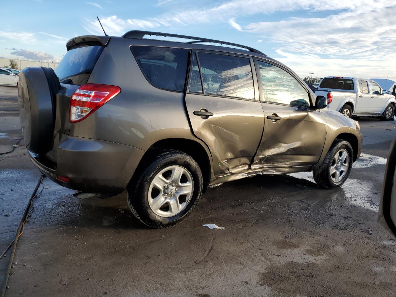 Obraz 3 z 2009 TOYOTA RAV4  2009 z VIN JTMZF35V595005058