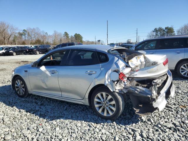 Obraz 2 z 2017 KIA OPTIMA LX 2017 z VIN 5XXGT4L32HG131556