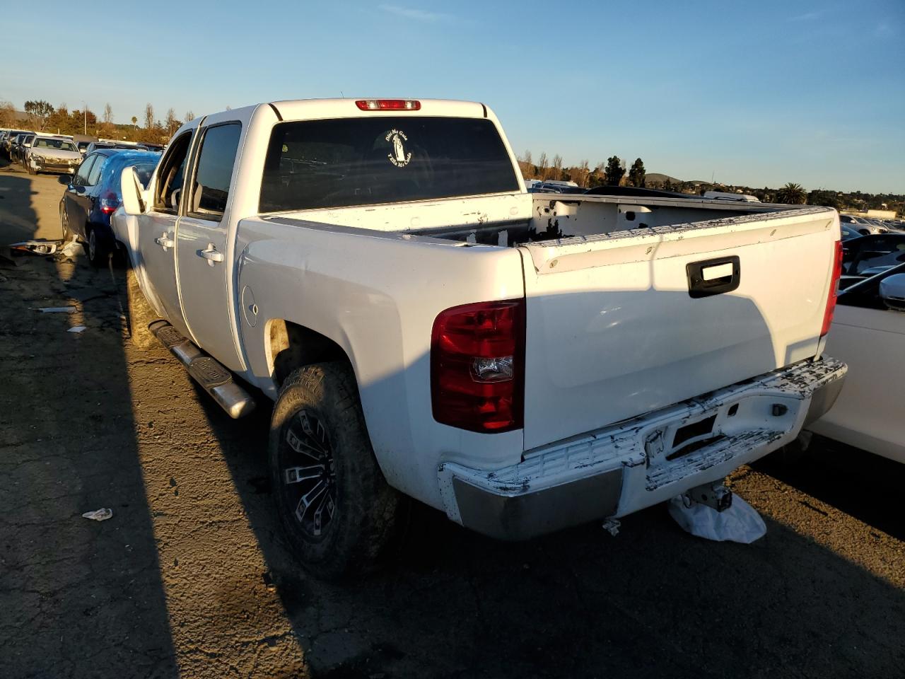 Изображение 2 2007 CHEVROLET SILVERADO C1500 CREW CAB 2007 с VIN 2GCEC13C171686802