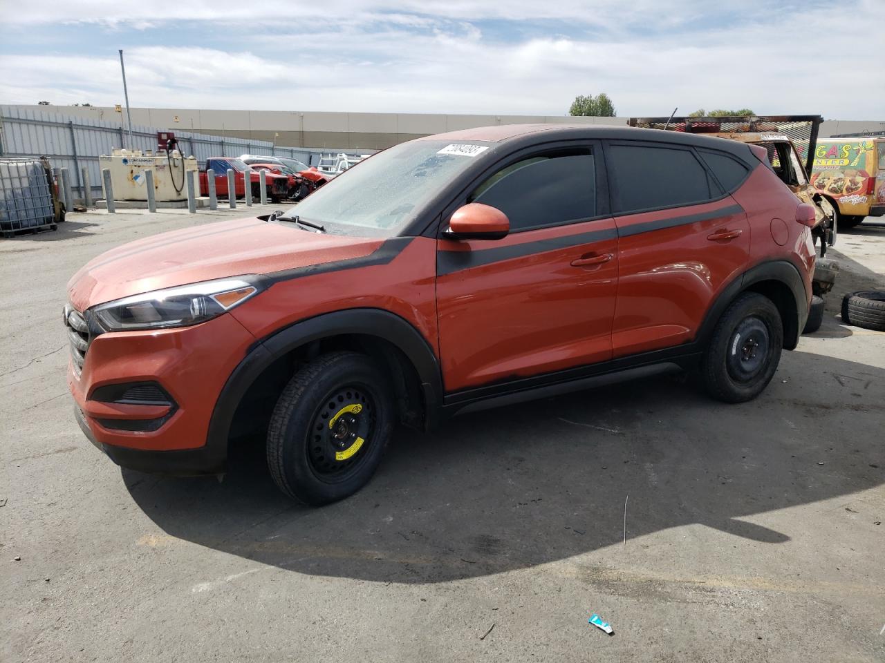 Obraz 1 z 2017 HYUNDAI TUCSON SE 2017 z VIN KM8J23A44HU395902