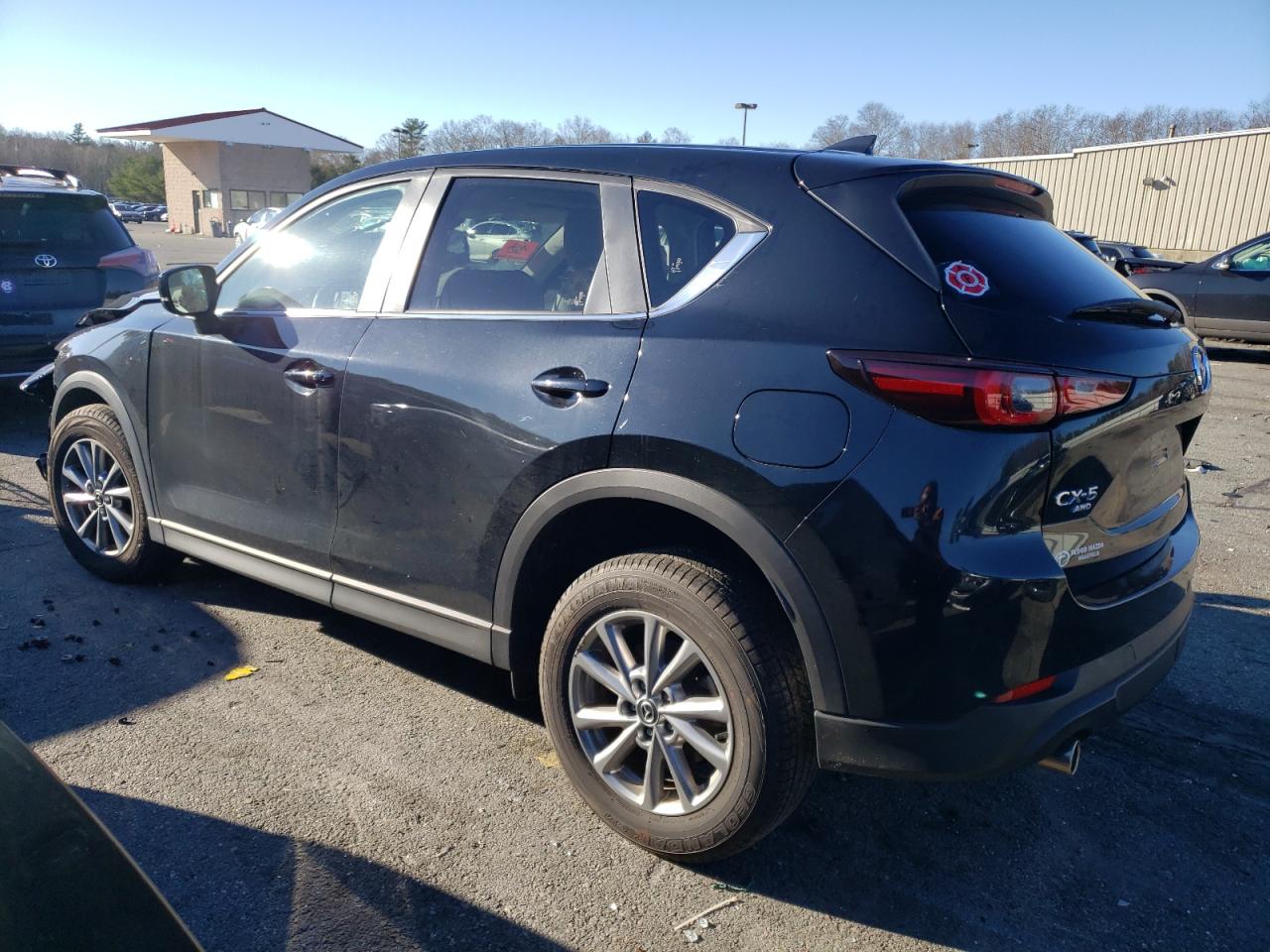 Image 2 of 2022 MAZDA CX-5 PREFERRED 2022 with VIN JM3KFBCMXN0613999