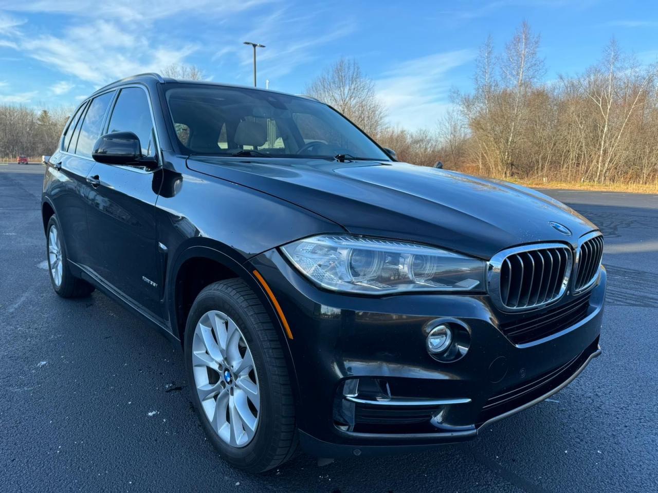 Obraz 1 z 2015 BMW X5 XDRIVE35I 2015 z VIN 5UXKR0C5XF0P04722