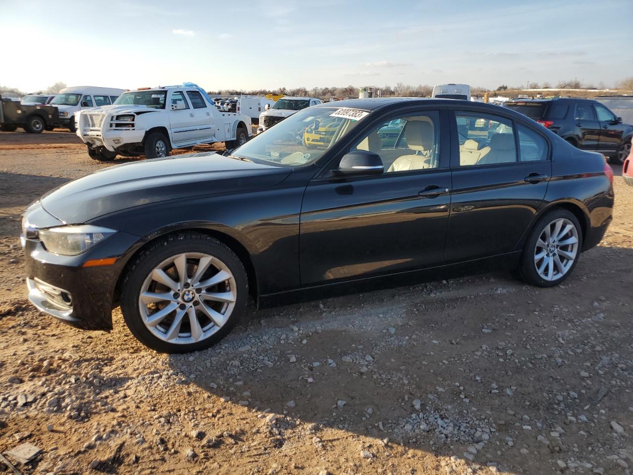 Obraz 1 z 2012 BMW 328 I 2012 z VIN WBA3A5C53CF346847