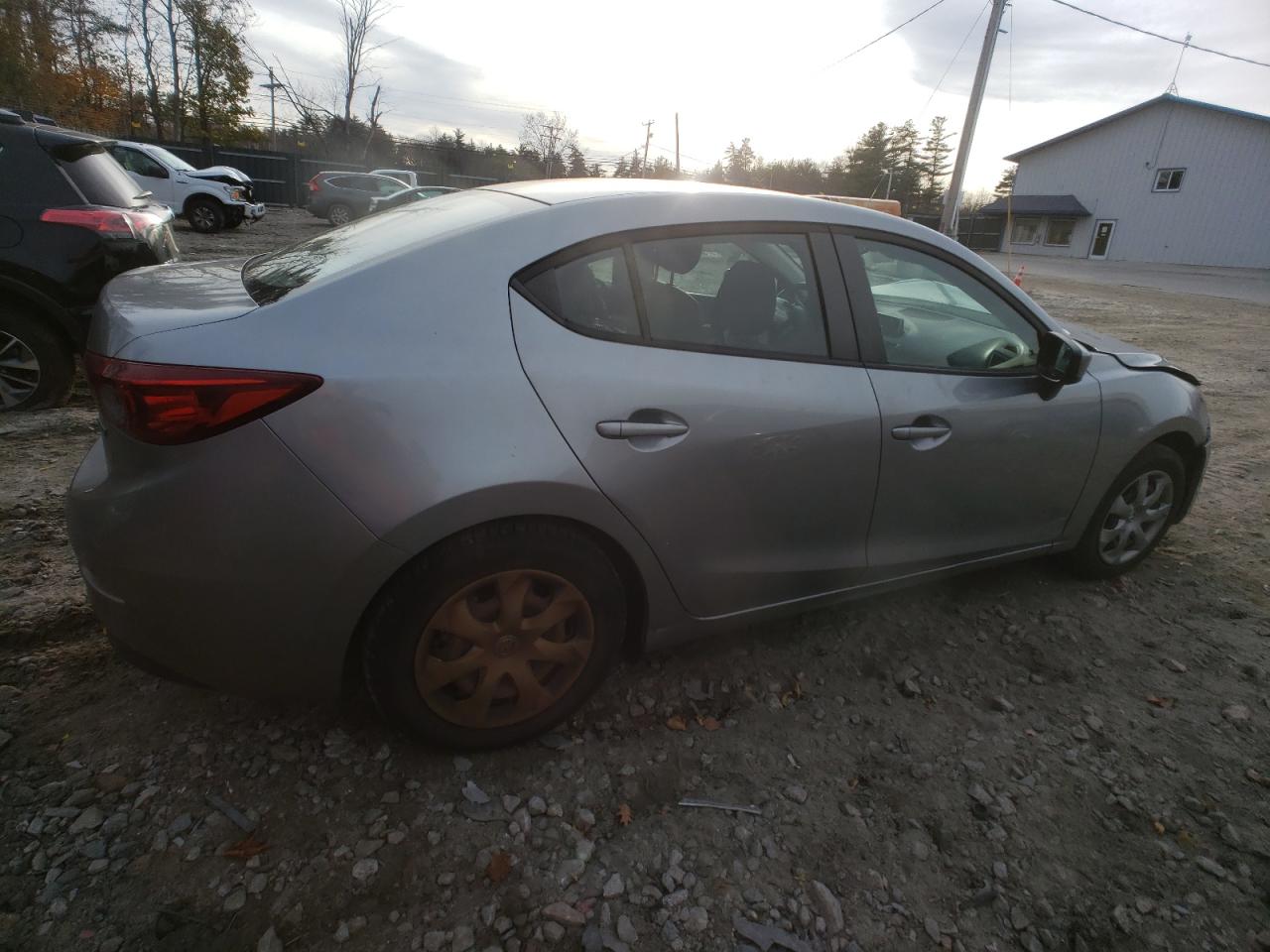 Изображение 3 2014 MAZDA 3 SPORT 2014 с VIN JM1BM1U73E1145206