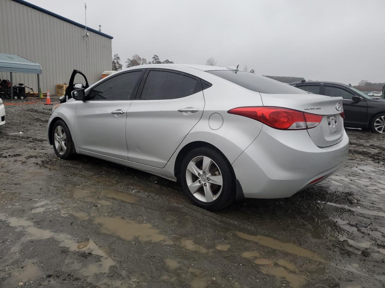 Image 2 of 2012 HYUNDAI ELANTRA GLS 2012 with VIN KMHDH4AE1CU370555