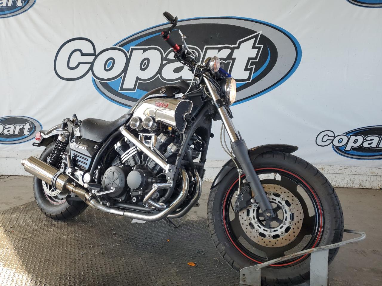 Изображение 1 2006 YAMAHA VMX12  2006 с VIN JYAVP20E26A000850