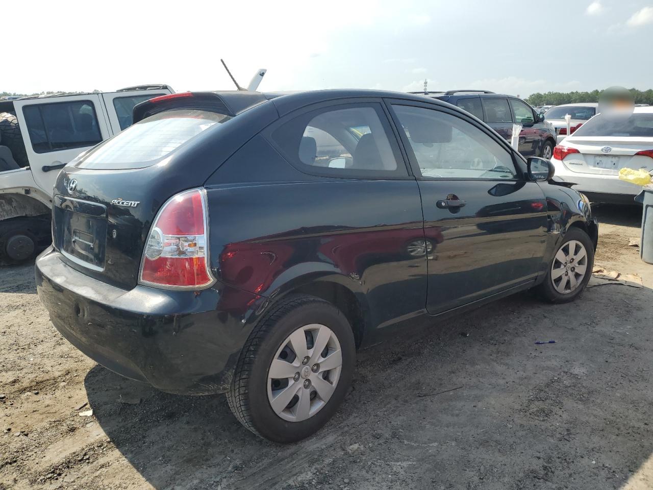 Image 3 of 2011 HYUNDAI ACCENT GL 2011 with VIN KMHCM3AC4BU192493