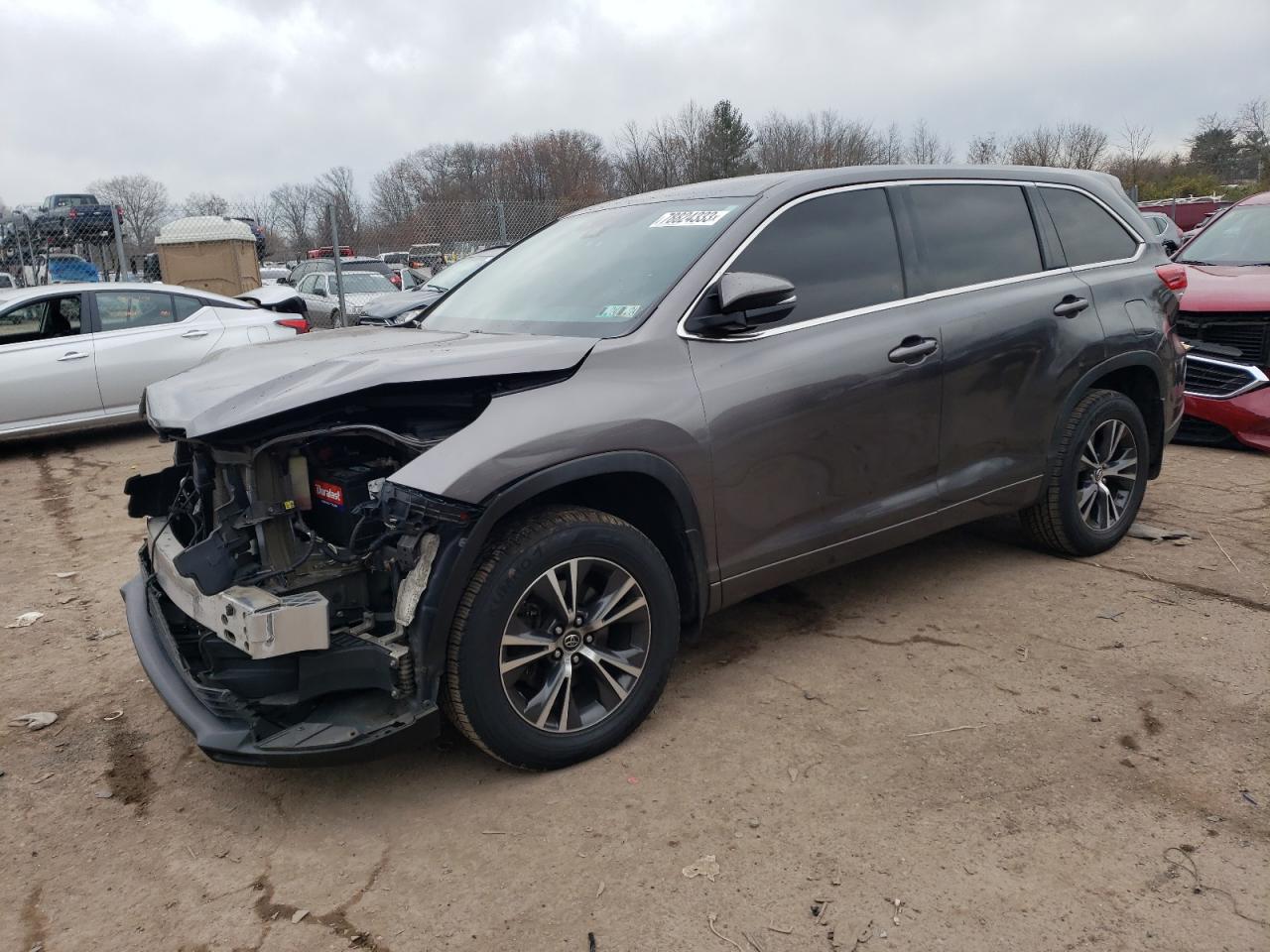 Obraz 2018 TOYOTA HIGHLANDER LE 2018