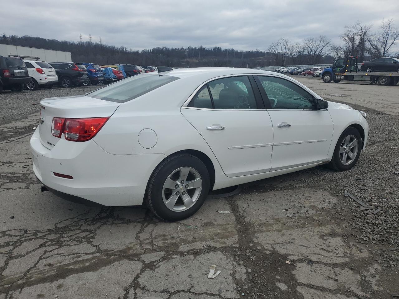 Image 3 of 2015 CHEVROLET MALIBU LS 2015 with VIN 1G11B5SL6FF185589