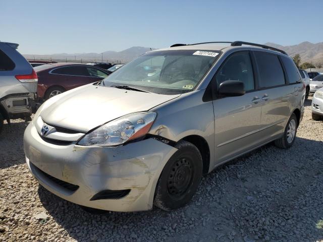 Obraz 1 z 2010 TOYOTA SIENNA CE 2010 z VIN 5TDKK4CC2AS318555