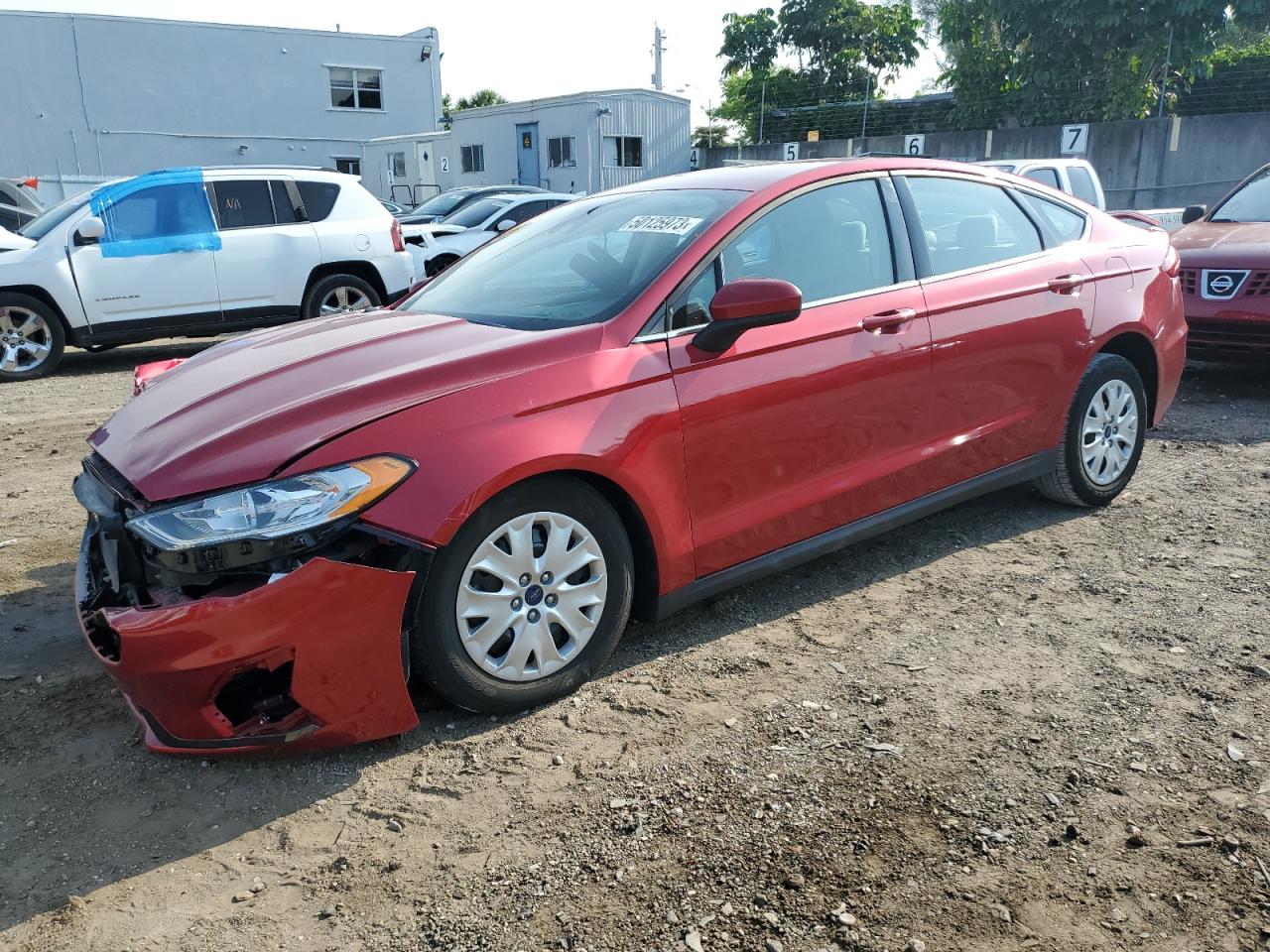 Изображение 1 2020 FORD FUSION S 2020 с VIN 3FA6P0G76LR184928