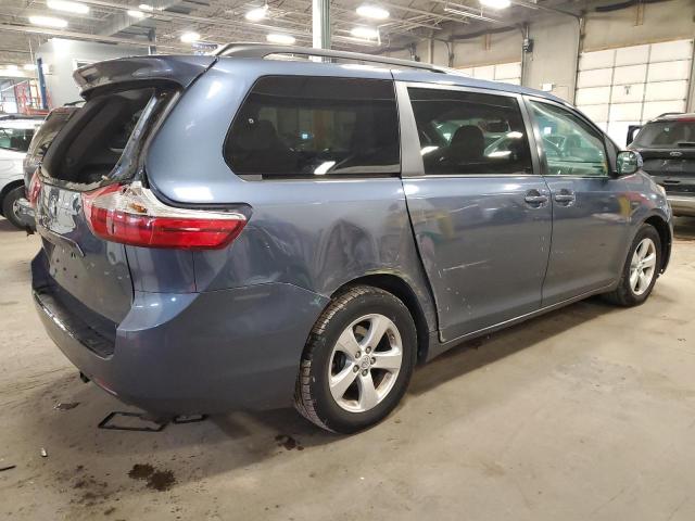 Obraz 3 z 2015 TOYOTA SIENNA LE 2015 z VIN 5TDKK3DC8FS650788